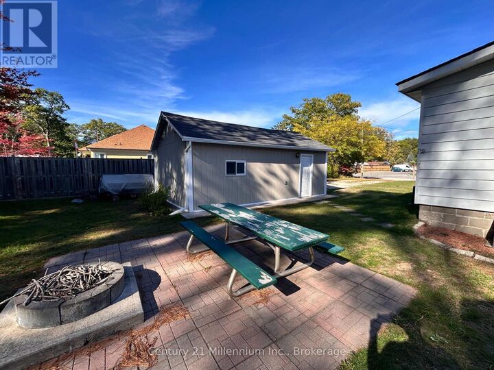 1310 Mosley Street  Wasaga Beach ON L9Z 2C9 photo