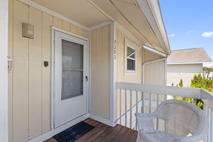 Property Photo:  775 Gulf Shore Drive Unit 7203  FL 32541