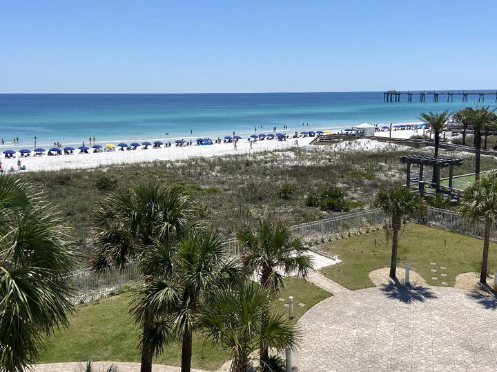 Property Photo:  1515 SE Miracle Strip Parkway 611  FL 32548