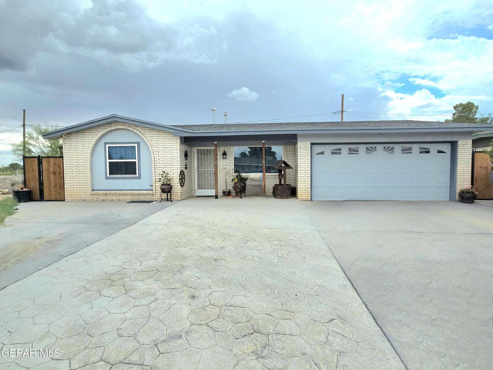 Property Photo:  8695 Akron Street  TX 79907 