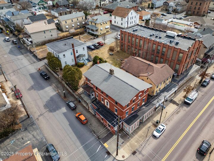 Property Photo:  501-503 Cedar Avenue  PA 18505