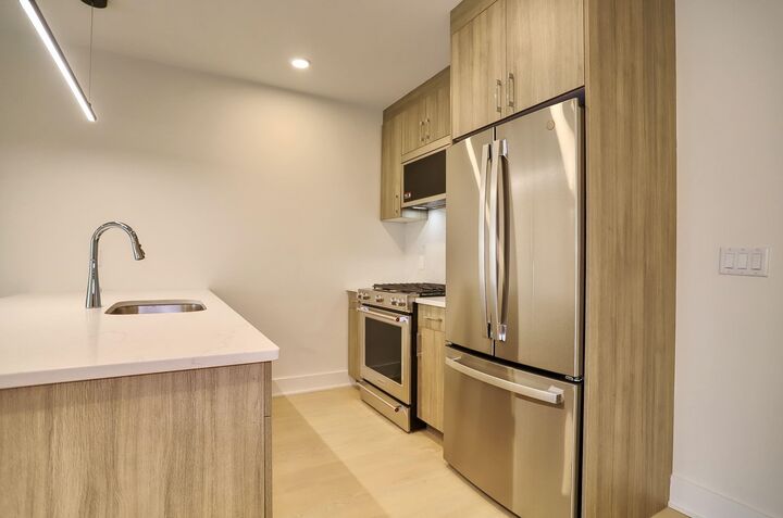 Property Photo:  303 Madison St 203  NJ 07030 