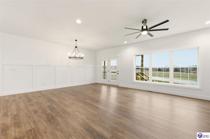 Property Photo: 58 D Wayne Circle KY 42701