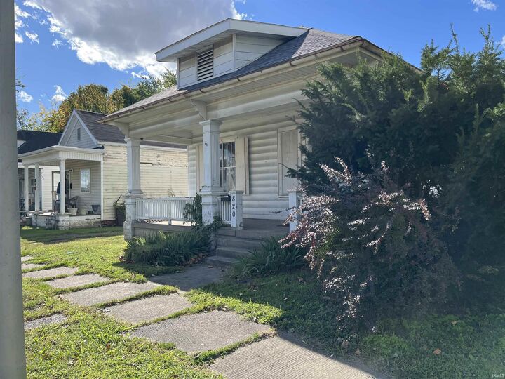 820 N Gravin Street  Evansville IN 47711 photo