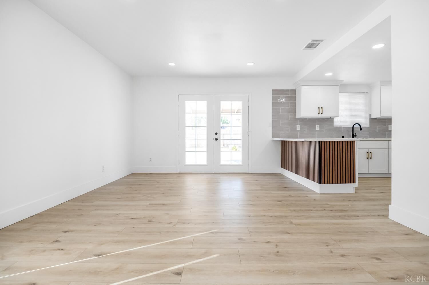 Property Photo:  3731 S Mountain Court  CA 93277