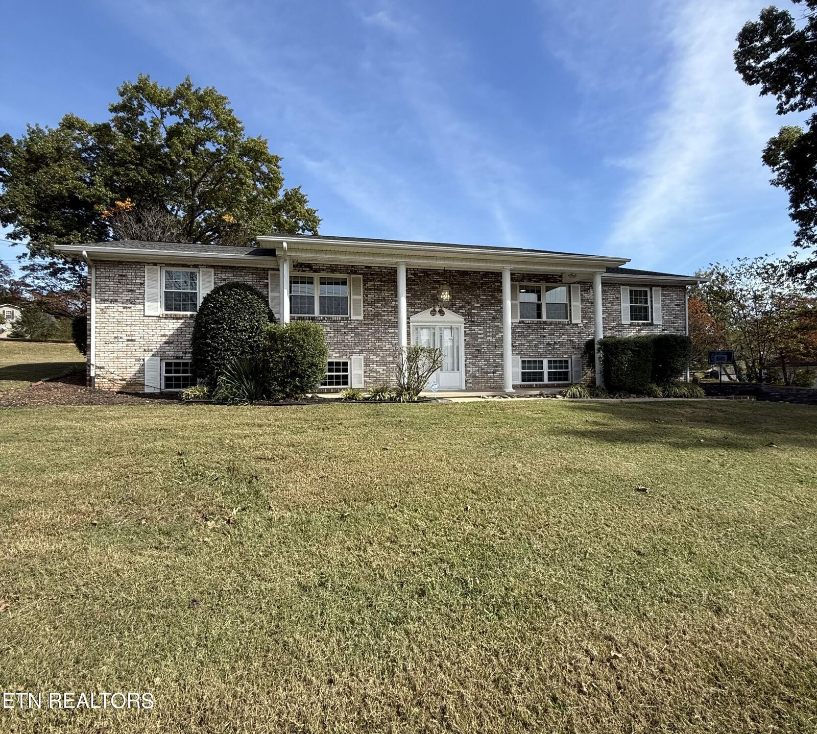 Property Photo:  2112 Spring Hill Rd  TN 37914