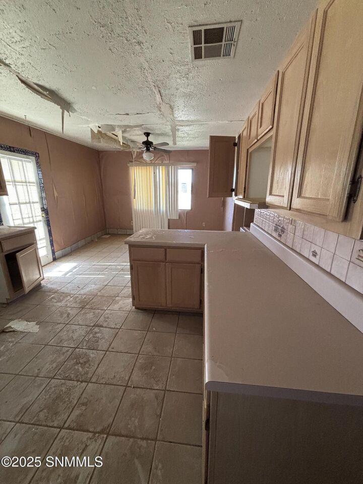 Property Photo:  290 Florida Avenue  NM 88044 