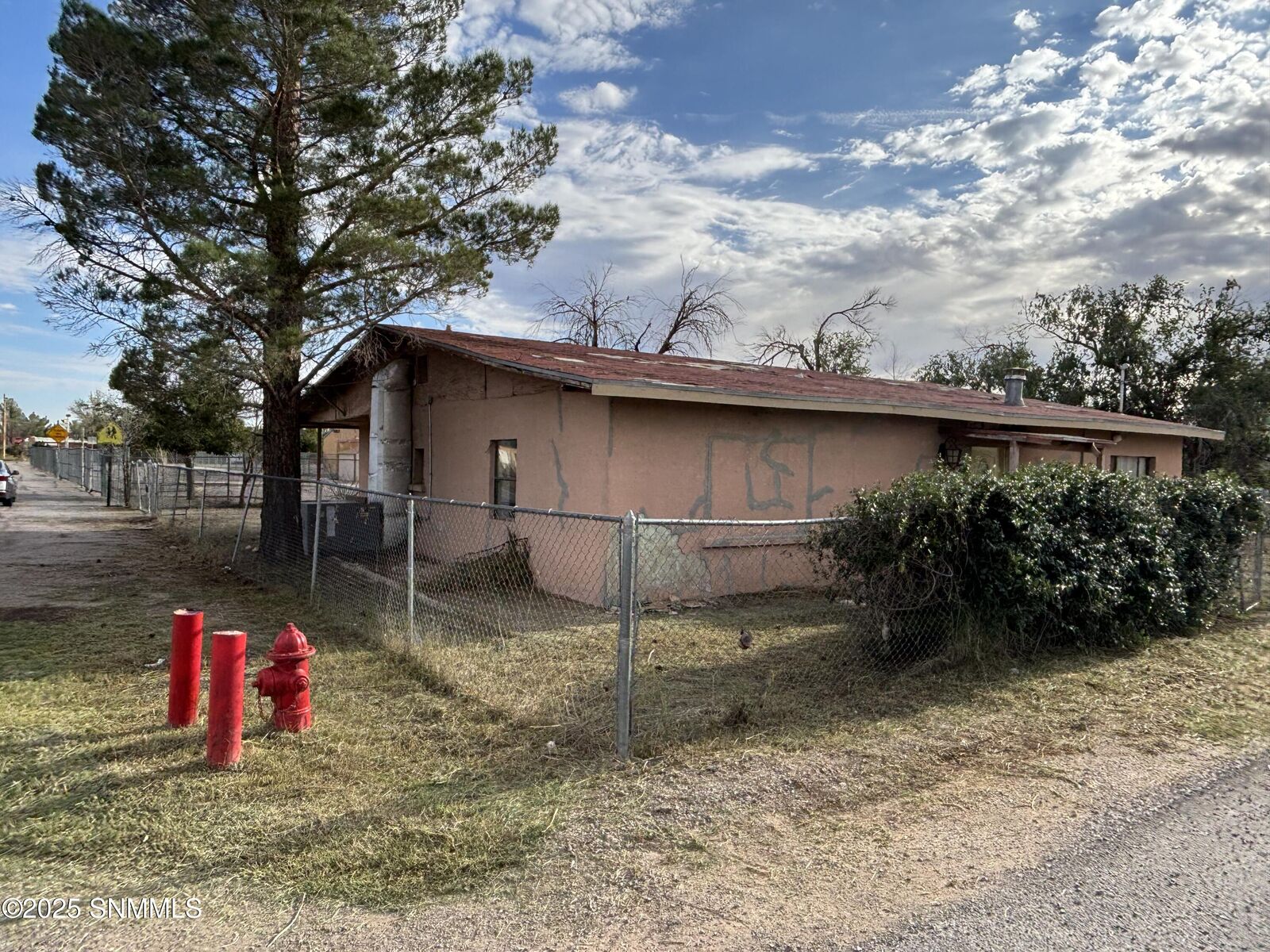 Property Photo: 290 Florida Avenue NM 88044