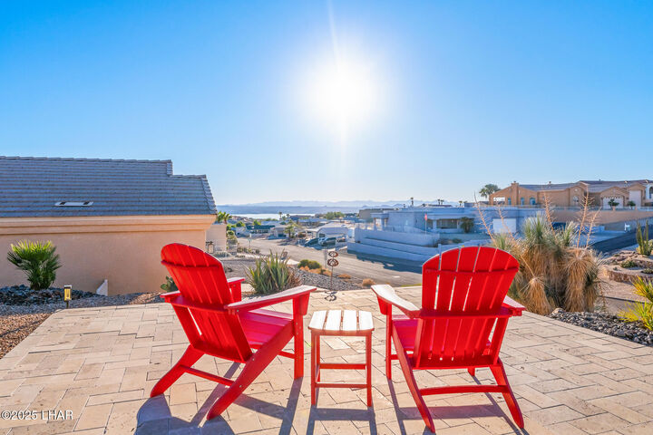 Property Photo: 2450 Clarke Dr AZ 86403