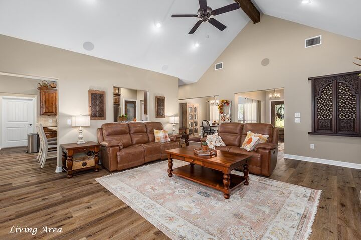 Property Photo: 841 George Simpson Road TX 75949