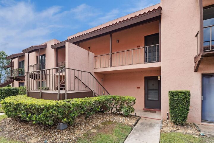 Property Photo:  224 La Casa 224  FL 33898 