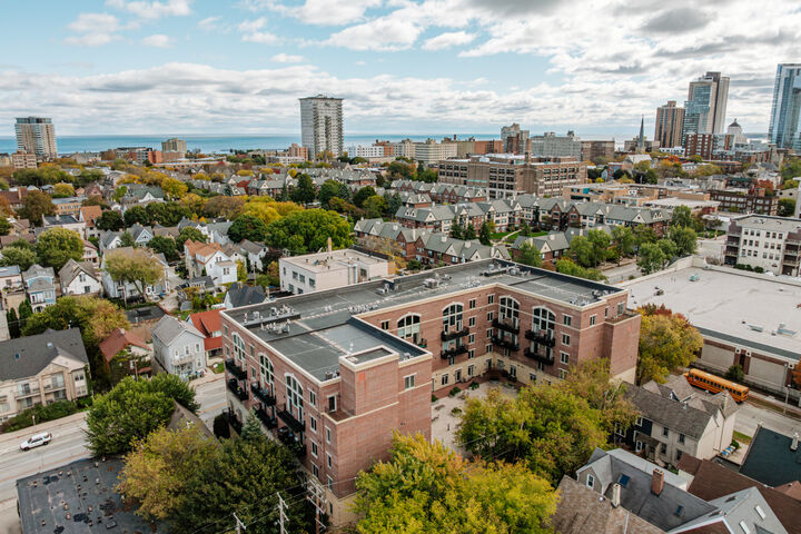 1515 N Van Buren St 513  Milwaukee WI 53202 photo