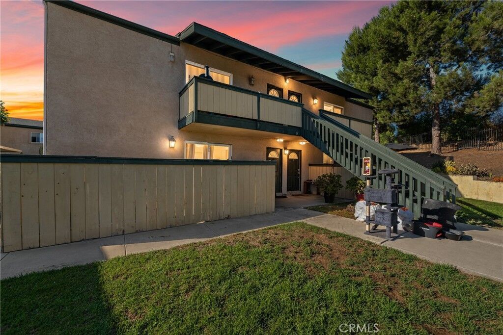 Property Photo:  868 E Alvarado  CA 92028 