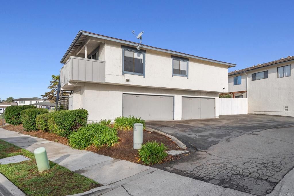 Property Photo:  3468 Los Mochis Way  CA 92056