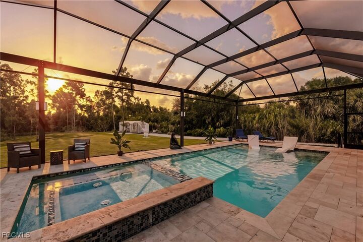 Property Photo: 3219 White Boulevard FL 34117