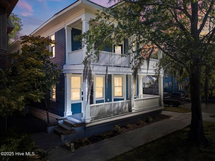 Property Photo:  223 S 5th Avenue  NC 28401 