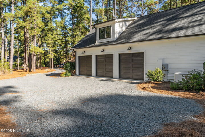 Property Photo:  6 Hobkirk Court  NC 28374 