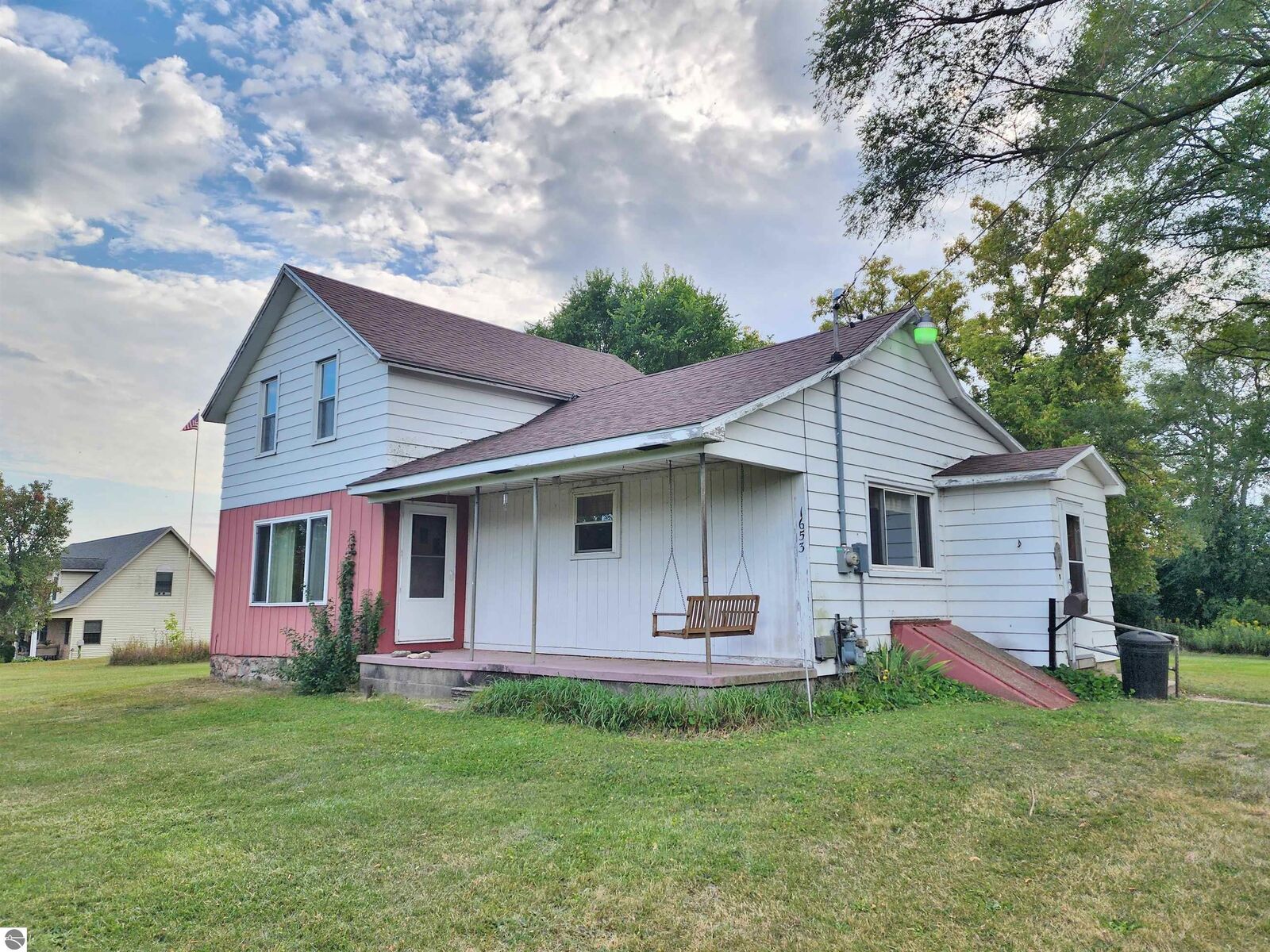 Property Photo: 1653 N Mission Road MI 48858