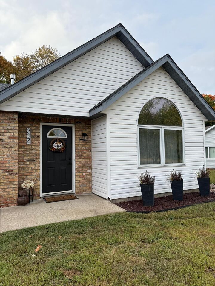 Property Photo:  324 Shorewood Circle  MN 56501
