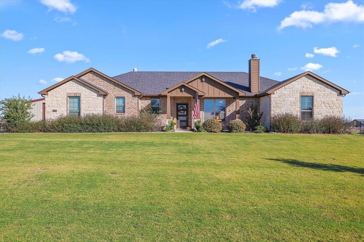 2375 County Road 4010  Decatur TX 76234 photo