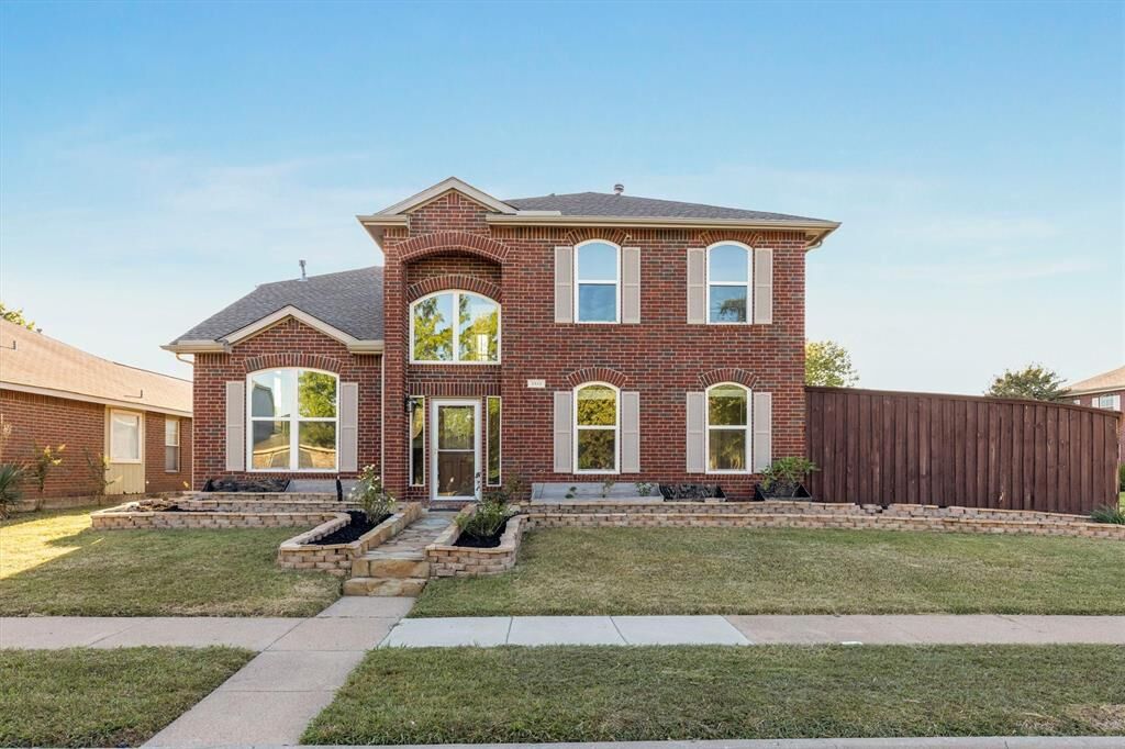 Property Photo:  2925 Lake Valley Drive  TX 75040 