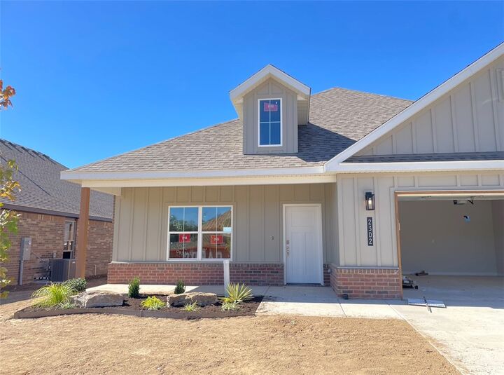 2302 N Presley Street  Siloam Springs AR 72761 photo