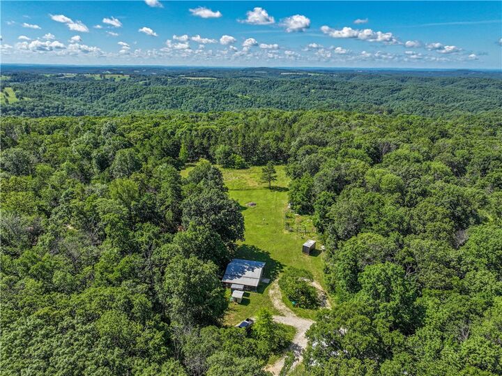 Property Photo:  1708 County Road 102  AR 72632