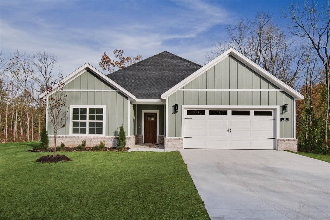 Property Photo: 40 Magrath Circle AR 72715