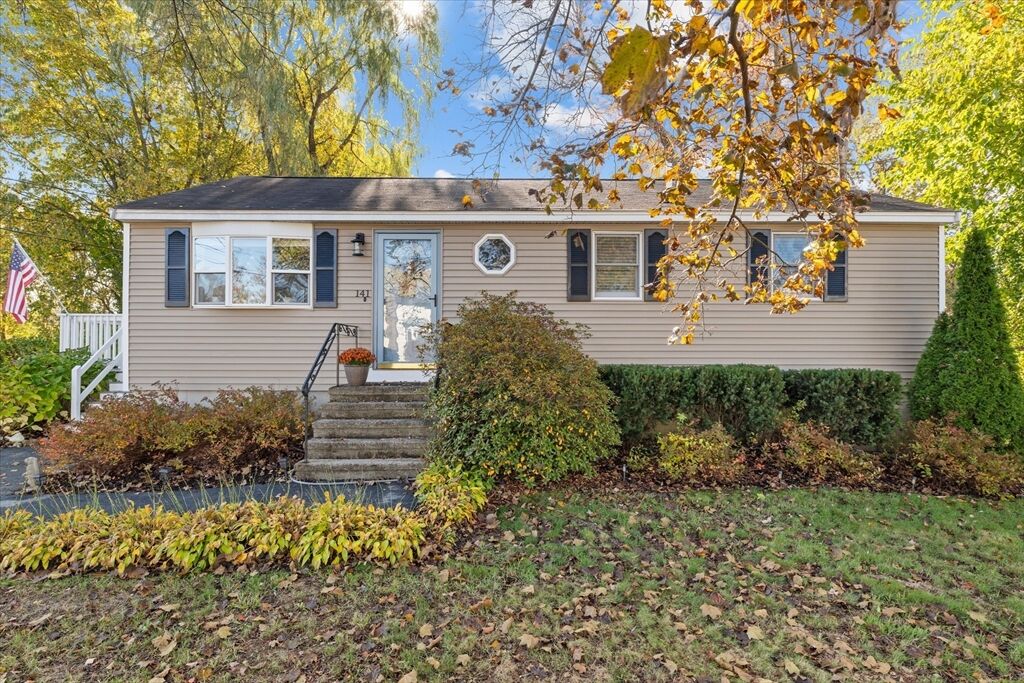 Property Photo: 141 Commonwealth Ave MA 01852