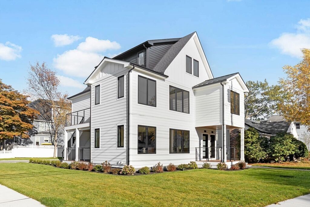 Property Photo:  265-267 River St 267  MA 02465 