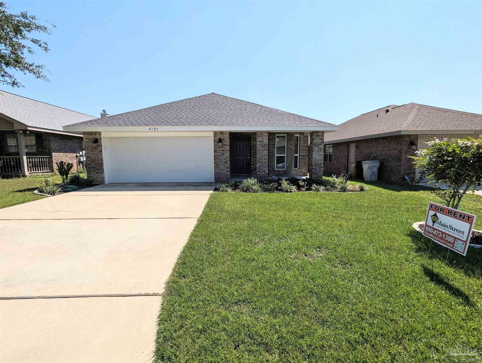 Property Photo:  4723 Frances St  FL 32571