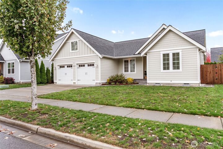 Property Photo:  2029  Brome Street  WA 98264