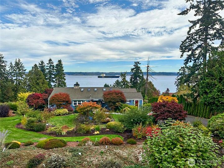 Property Photo:  21322 NE President Point Road  WA 98346 
