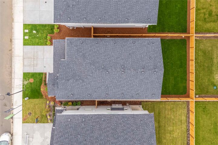 Property Photo:  13921  178th Street Ct E  WA 98374 