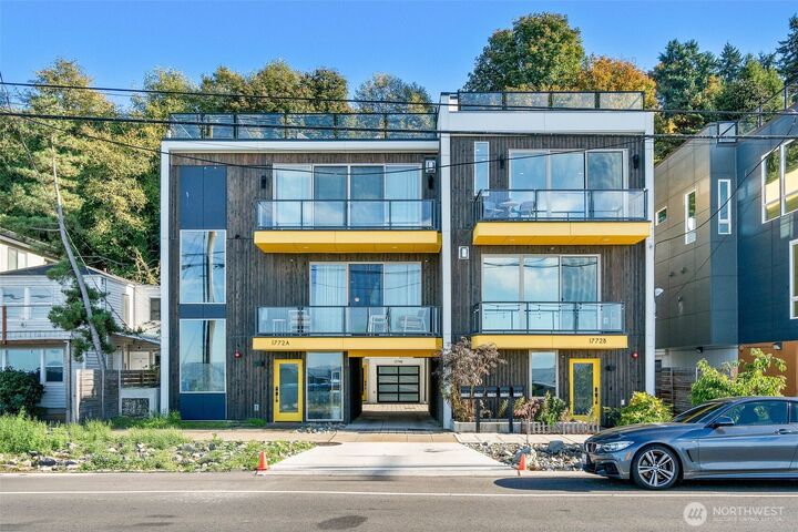 1772  Alki Avenue SW B  Seattle WA 98116 photo