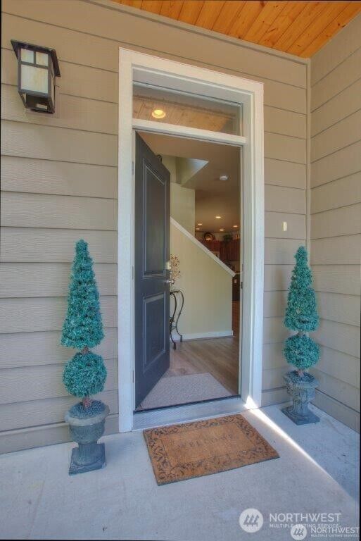 Property Photo:  17248  117th Avenue E  WA 98374