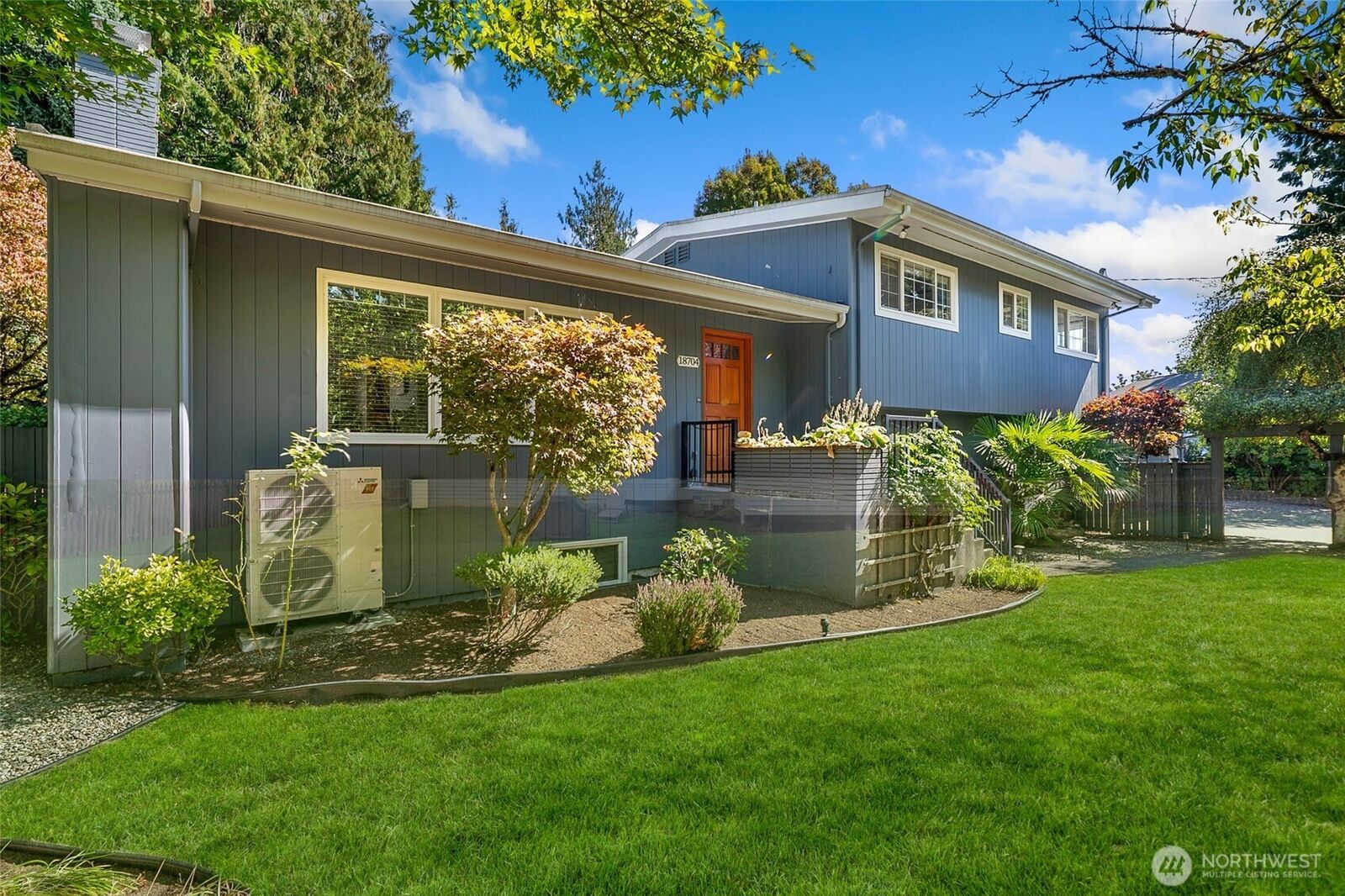 Property Photo:  18704  58th Avenue NE  WA 98028