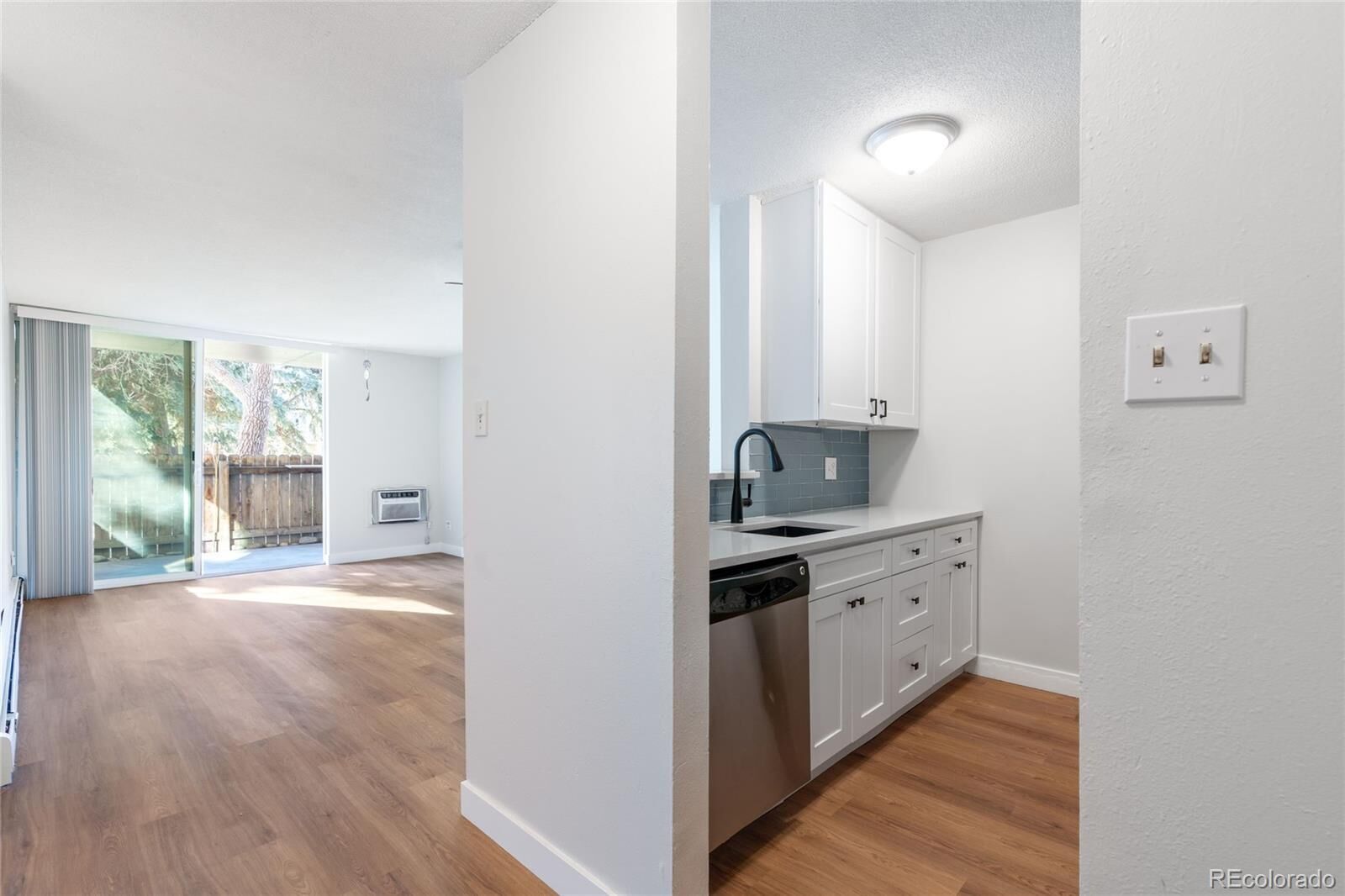 Property Photo: 2231 S Vaughn Way 118B CO 80014