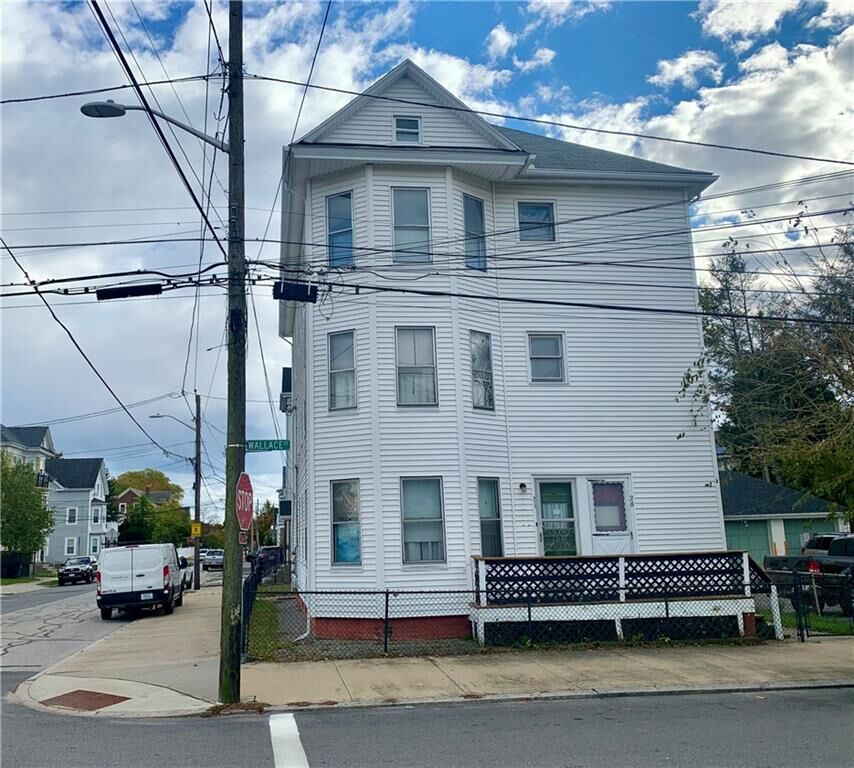 Property Photo:  26 Wallace Street  RI 02909