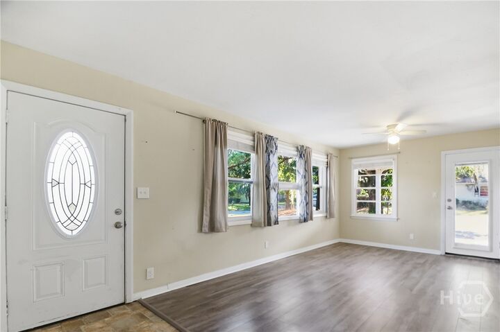 Property Photo:  2113 Glynnwood Drive  GA 31404