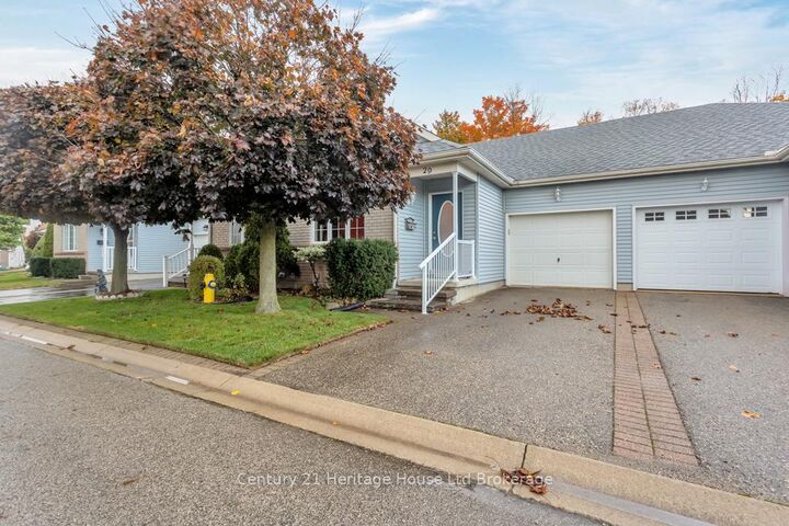 29 Jackson Court  Tillsonburg ON N4G 5R3 photo