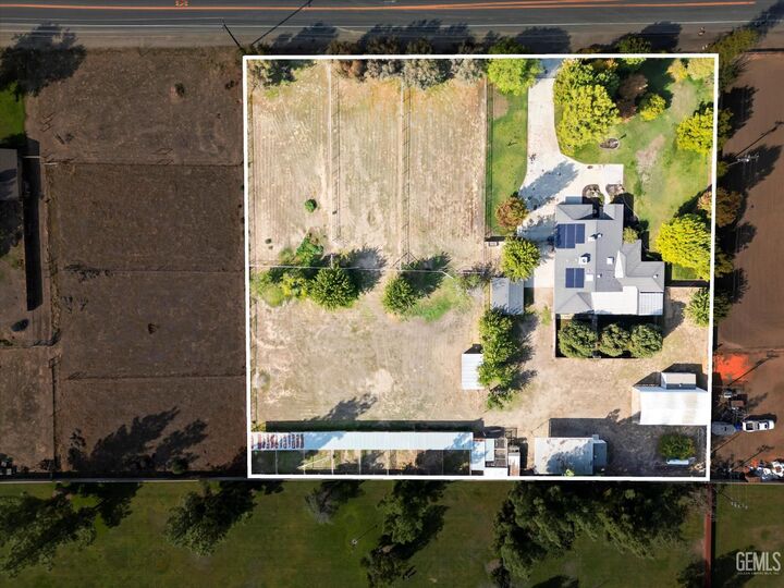 Property Photo: 1334 Renfro Road CA 93314