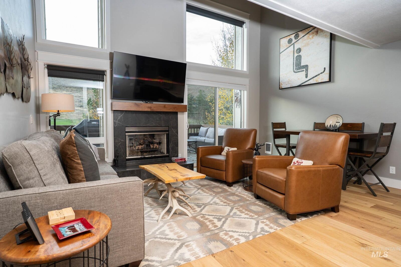 Property Photo:  2501 Indian Springs Condo Dr  ID 83353