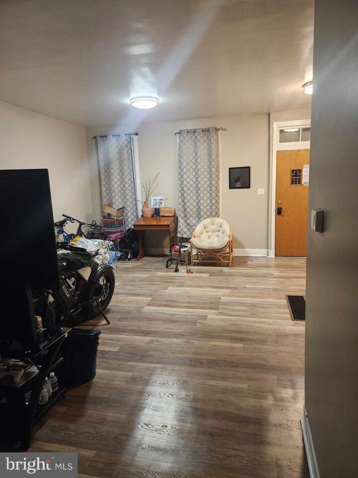 Property Photo:  214 W Allen Street  PA 17055