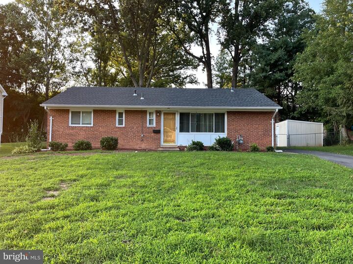 7406 Kelvin Place  Springfield VA 22151 photo