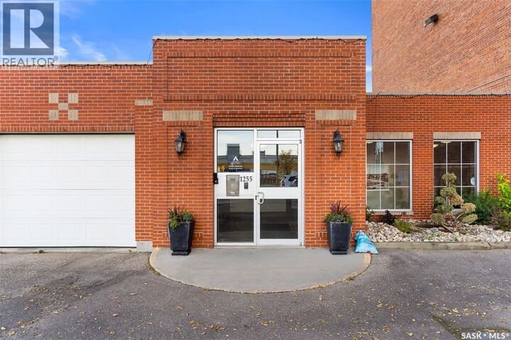 Property Photo:  508 1275 Broad Street  SK S4R 1Y2 