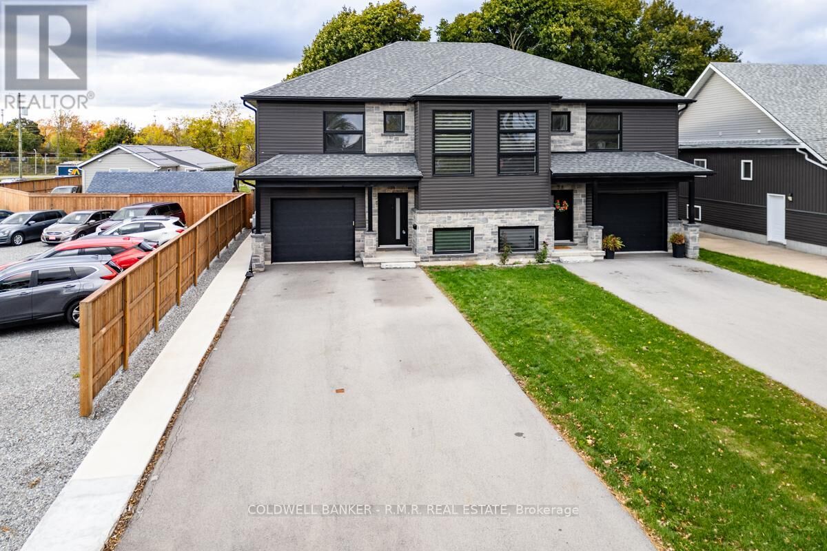 Photo de la propriété:  36 Page Street  ON L3K 5V1