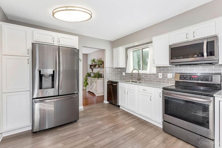 Property Photo:  6785 Netherland Court  OH 45044