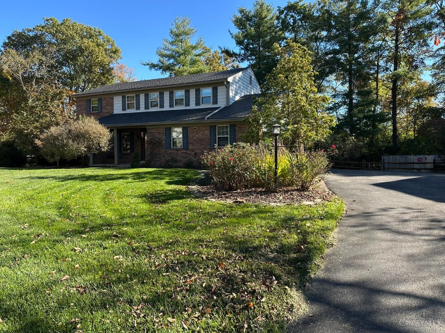 Property Photo:  8140 Maxfield Lane  OH 45243 