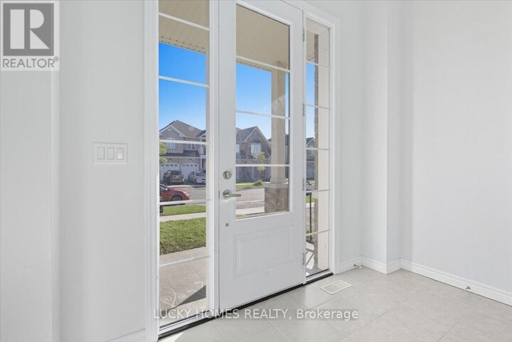 Property Photo:  643 Lemay Grove  ON K9K 0G9 